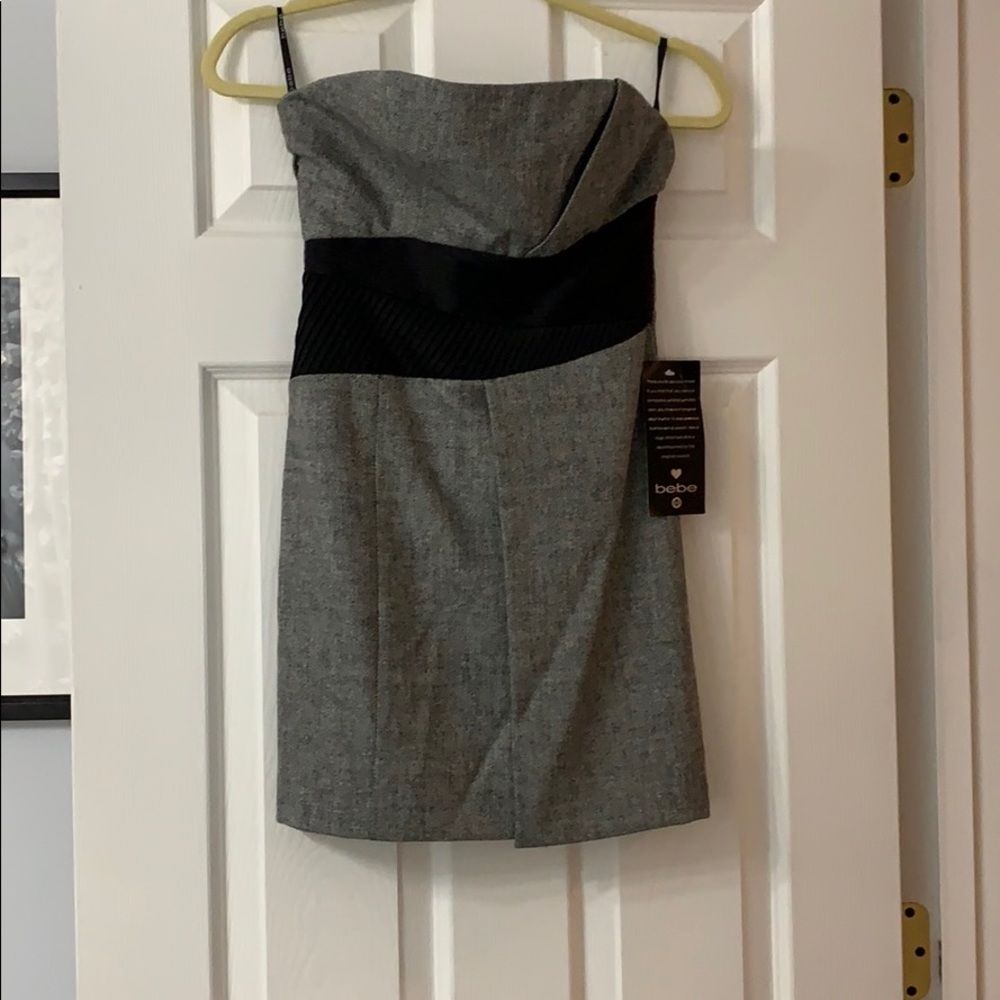Bebe NWT grey dress with pintuck waist. Size 4